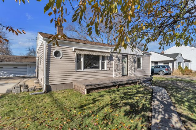 19135 Weyher Street, Livonia, MI 48152