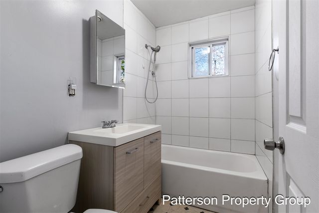 2107 8th Street, Muskegon, MI 49444