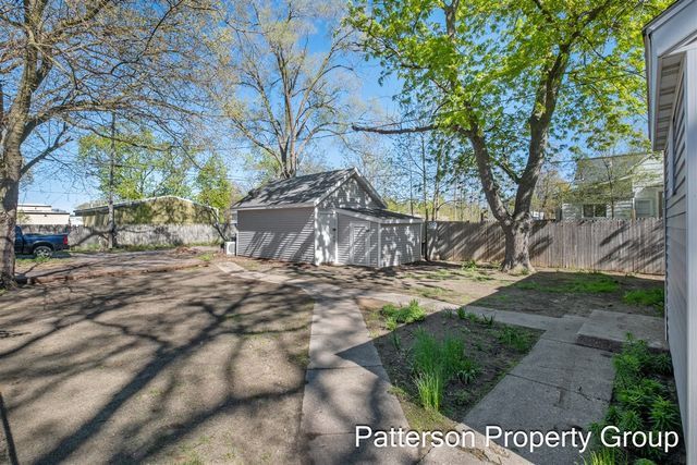 2107 8th Street, Muskegon, MI 49444