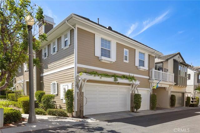 35 St Mays Rd, Ladera Ranch, CA 92694