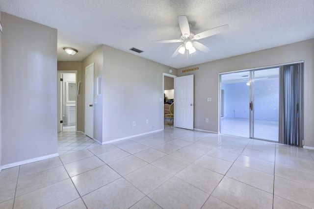 116 Village Walk Drive, Royal Palm Beach, FL 33411