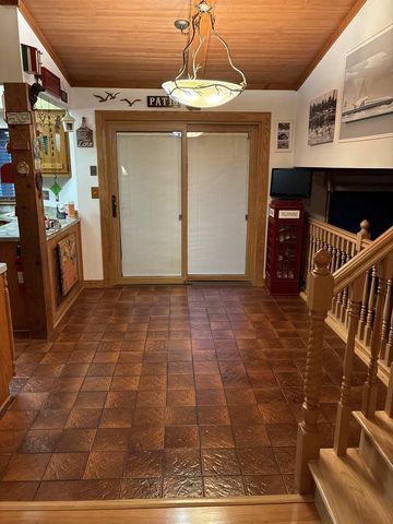 3165 S Manor COURT, New Berlin, WI 53151