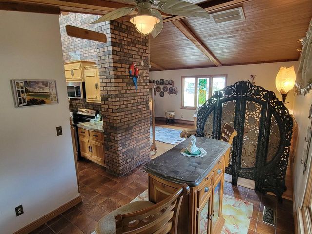 3165 S Manor COURT, New Berlin, WI 53151