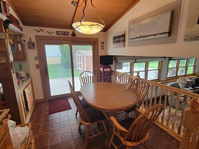 3165 S Manor COURT, New Berlin, WI 53151
