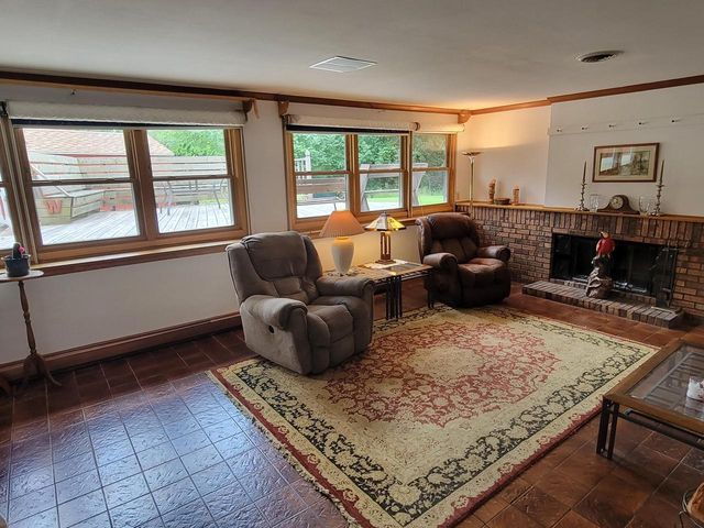 3165 S Manor COURT, New Berlin, WI 53151