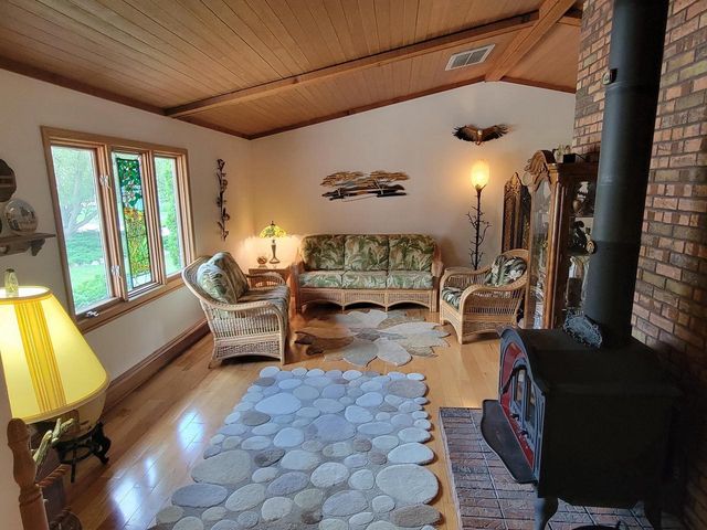 3165 S Manor COURT, New Berlin, WI 53151