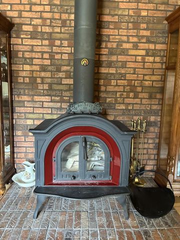 3165 S Manor COURT, New Berlin, WI 53151