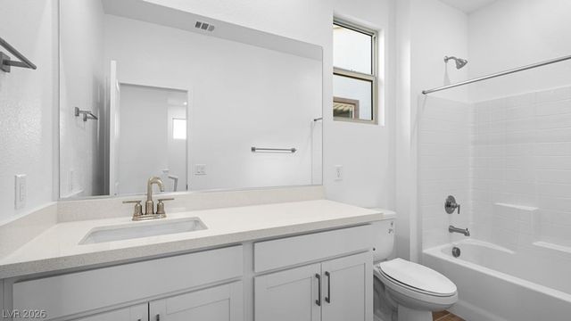 652 Semitone Lane, Henderson, NV 89015