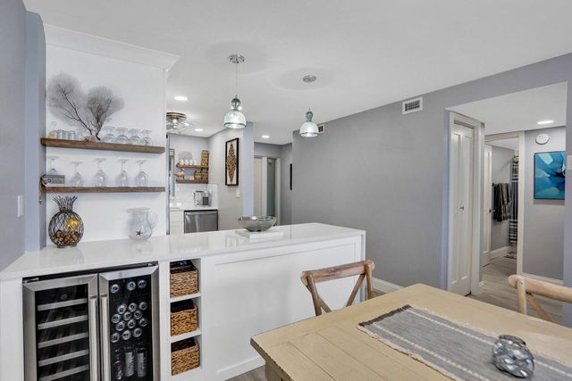 1169 Hillsboro 203, Hillsboro Beach, FL 33062