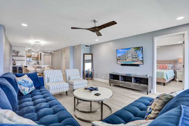 1169 Hillsboro 203, Hillsboro Beach, FL 33062