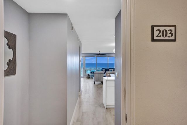 1169 Hillsboro 203, Hillsboro Beach, FL 33062