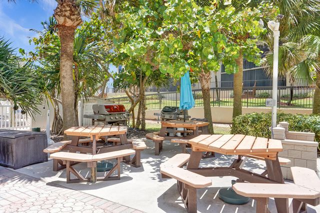 1169 Hillsboro 203, Hillsboro Beach, FL 33062