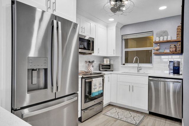 1169 Hillsboro 203, Hillsboro Beach, FL 33062