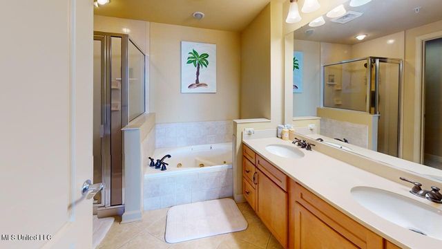 1200 Beach Drive, 903, Gulfport, MS 39507