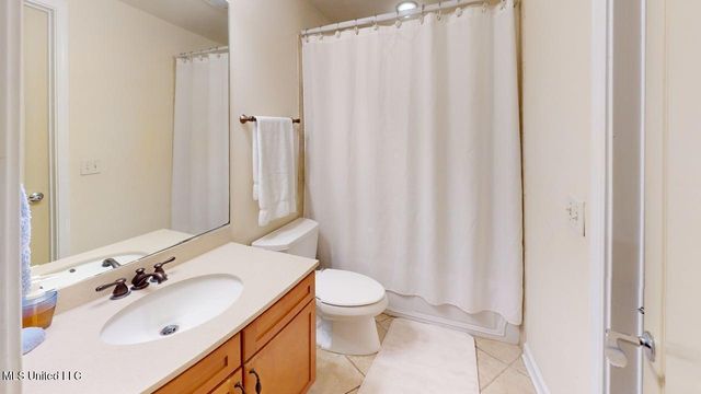 1200 Beach Drive, 903, Gulfport, MS 39507