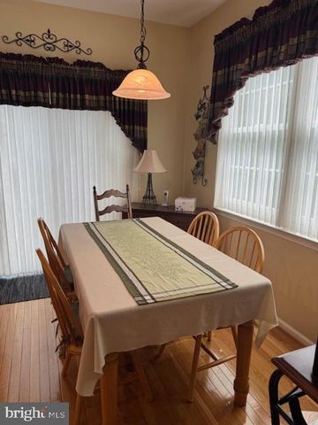 2550 JAMES MADISON CIR, Herndon, VA 20171