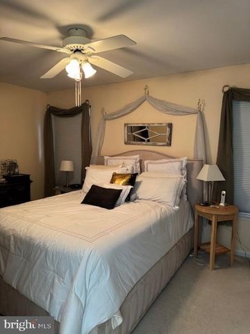 2550 JAMES MADISON CIR, Herndon, VA 20171