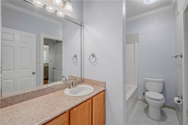 801 Luther Street W 106, College Station, TX 77840