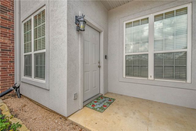 801 Luther Street W 106, College Station, TX 77840