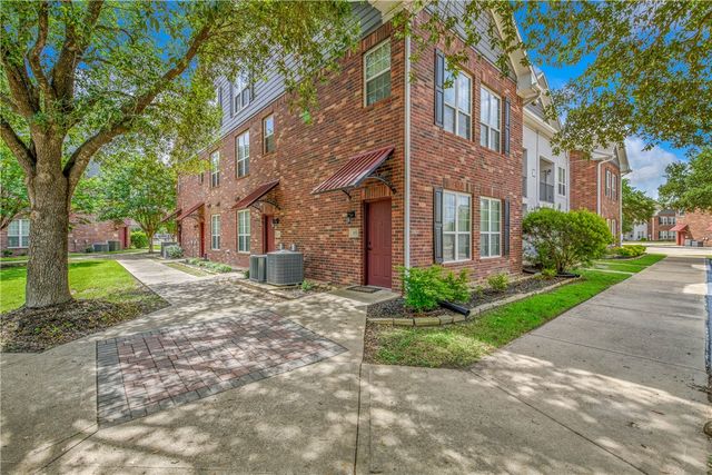 801 Luther Street W 106, College Station, TX 77840