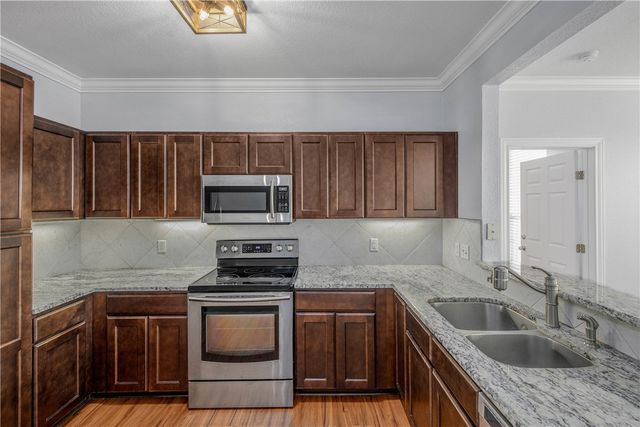 801 Luther Street W 106, College Station, TX 77840