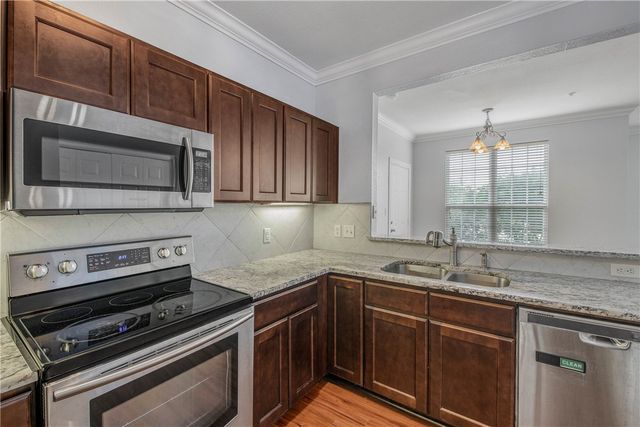 801 Luther Street W 106, College Station, TX 77840