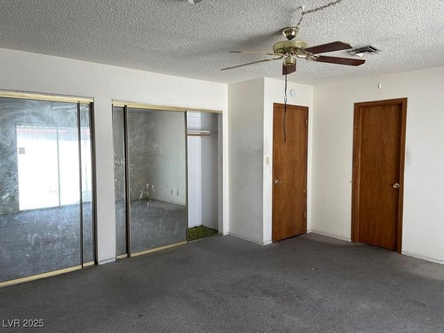 5712 Pinecone Place, Las Vegas, NV 89108