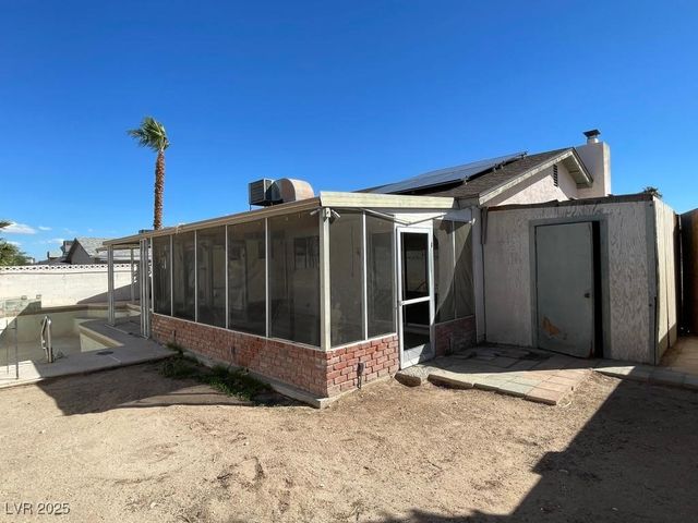 5712 Pinecone Place, Las Vegas, NV 89108