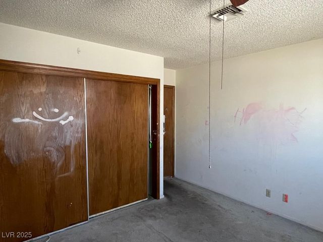 5712 Pinecone Place, Las Vegas, NV 89108