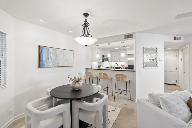 555 Eaton St. N, Oceanside, CA 92054