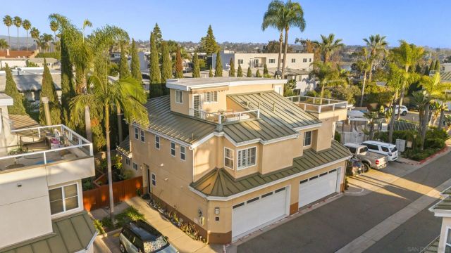 555 Eaton St. N, Oceanside, CA 92054