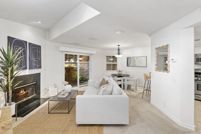 555 Eaton St. N, Oceanside, CA 92054