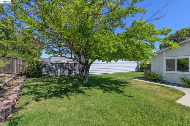 4114 Pinon Way, Livermore, CA 94551