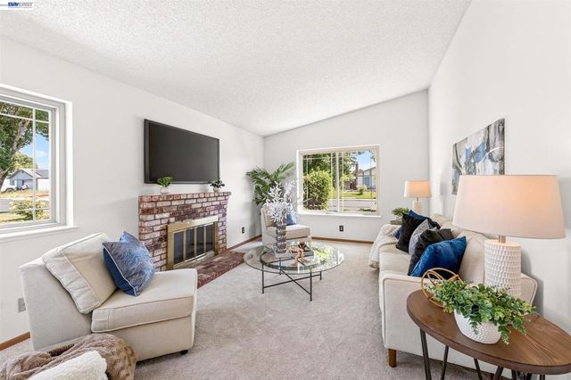 4114 Pinon Way, Livermore, CA 94551