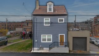 5241 Dresden Way, Lawrenceville, PA 15201