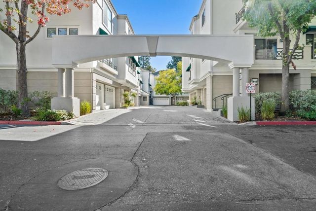 445 Milan Drive 202, San Jose, CA 95134