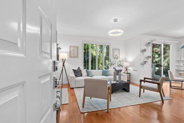 445 Milan Drive 202, San Jose, CA 95134