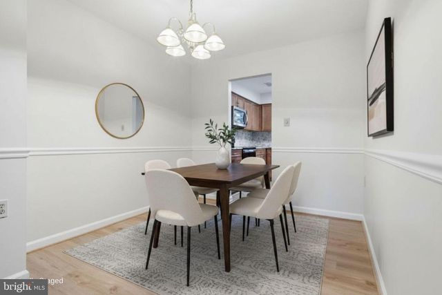 5079 LAMBSGATE LN, Woodbridge, VA 22193