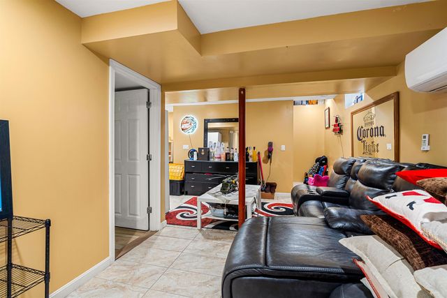 19 Whittemore Road, Pembroke, NH 03275