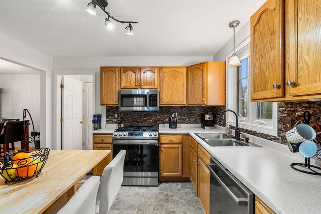 19 Whittemore Road, Pembroke, NH 03275