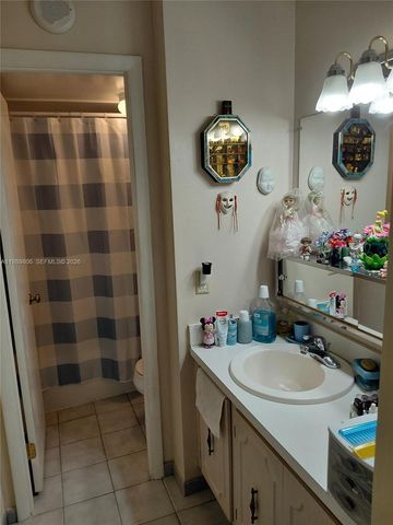 3113 S Ocean Dr 504, Hallandale Beach, FL 33009