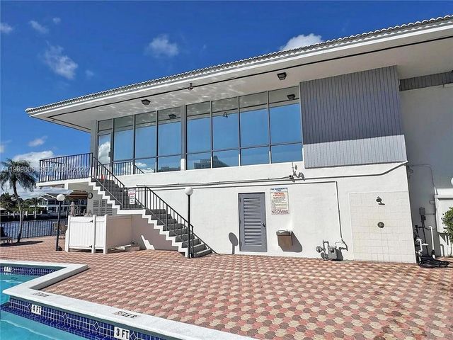 3113 S Ocean Dr 504, Hallandale Beach, FL 33009