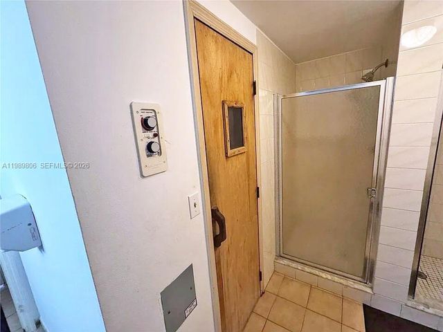 3113 S Ocean Dr 504, Hallandale Beach, FL 33009