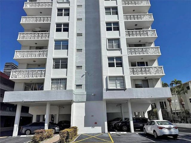 3113 S Ocean Dr 504, Hallandale Beach, FL 33009
