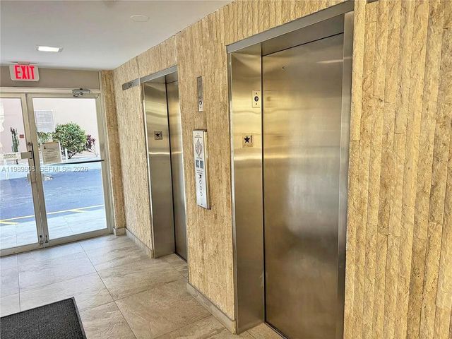 3113 S Ocean Dr 504, Hallandale Beach, FL 33009