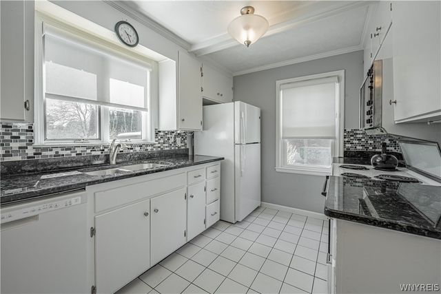 4831 Lewiston Road, Niagara Falls, NY 14305