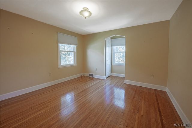 4831 Lewiston Road, Niagara Falls, NY 14305