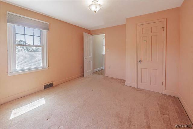 4831 Lewiston Road, Niagara Falls, NY 14305