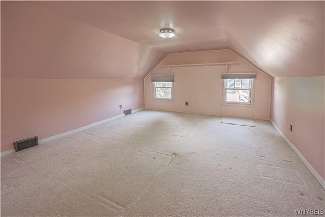4831 Lewiston Road, Niagara Falls, NY 14305