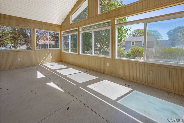 4831 Lewiston Road, Niagara Falls, NY 14305